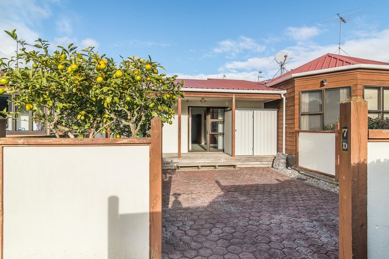 7D School Road, Plimmerton, Porirua - Carousel 1