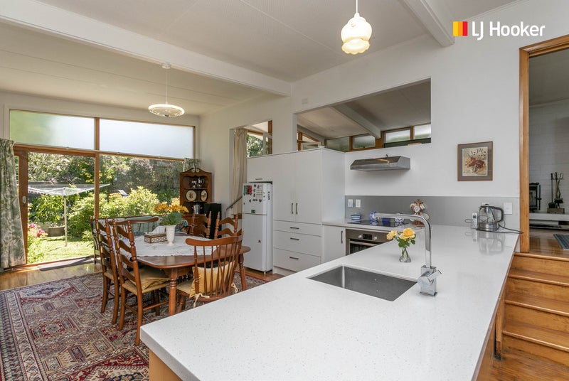 31 Michie Street, Belleknowes, Dunedin - Carousel 2