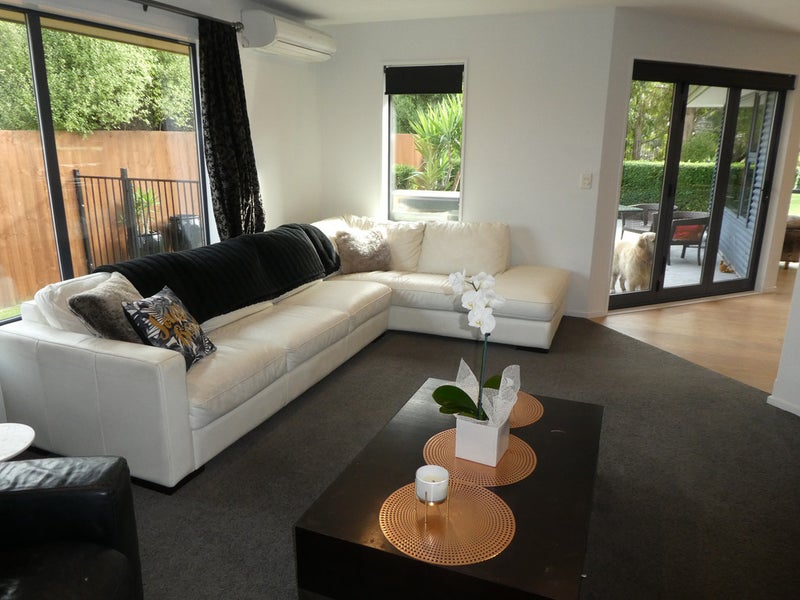 27 Hemingway Place, Spencerville, Christchurch - Carousel 2