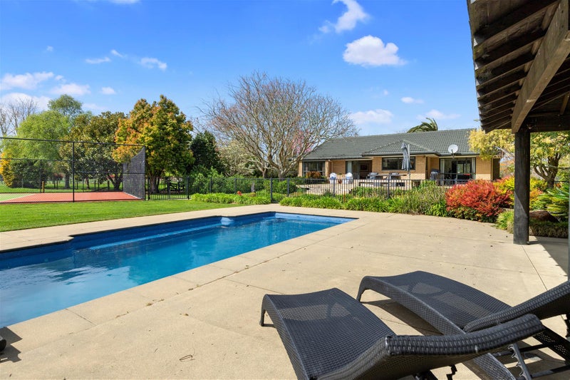 309 Vaile Road, Newstead - Carousel 1