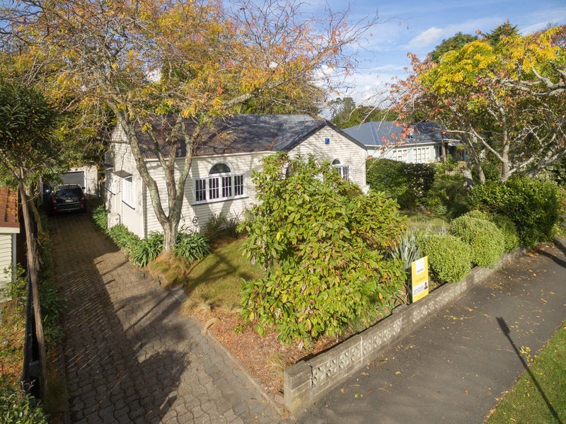 41 Horne Street, Hamilton Central, Hamilton - Carousel 26