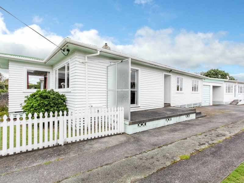 278 Mangorei Road, Merrilands, New Plymouth - Carousel 1