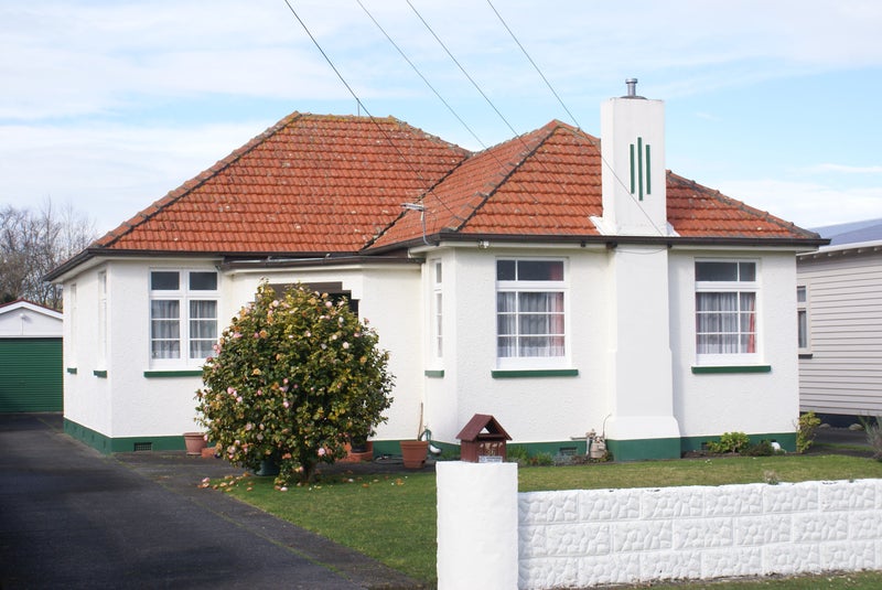 36 Tinirau Street, Whanganui East, Whanganui - Carousel 2