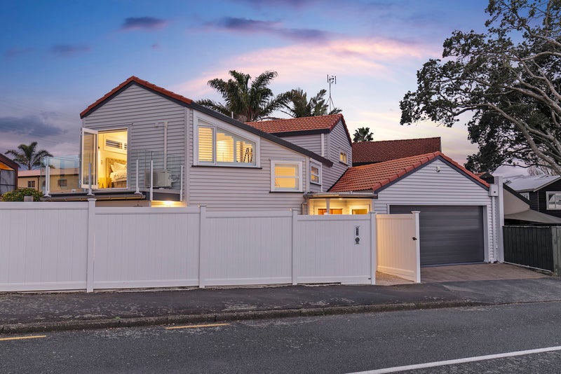 3/39 Church Street, Northcote Point, Auckland - Carousel 1