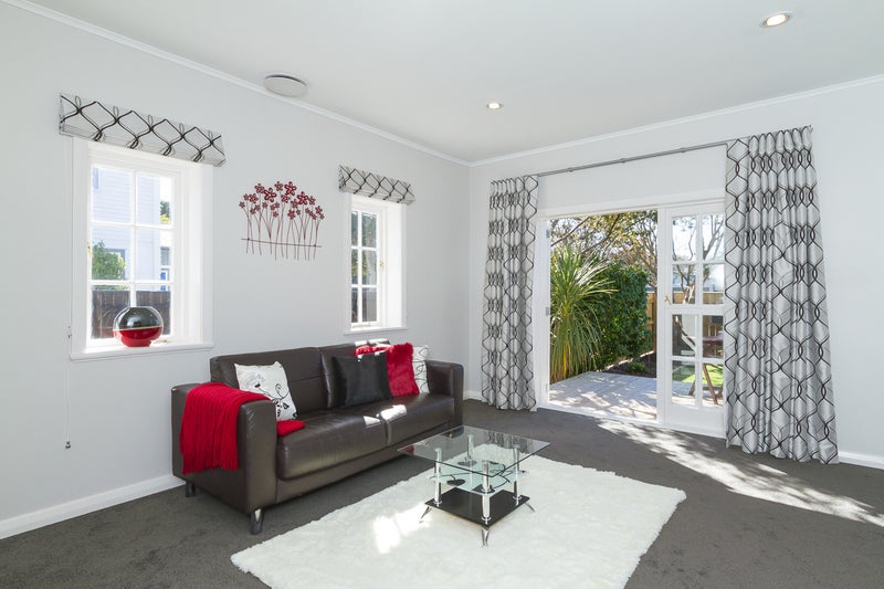 1/36 Hardy Street, Waterloo, Lower Hutt - Carousel 1