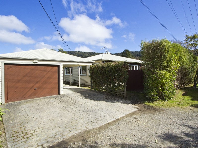 52 Wood Street, Wainuiomata, Lower Hutt - Carousel 16
