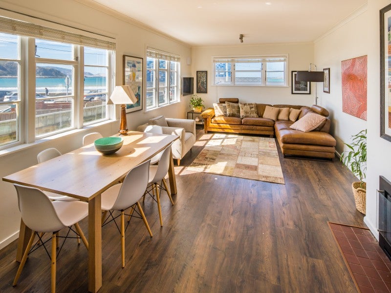 78 Lyall Parade, Lyall Bay, Wellington - Carousel 2