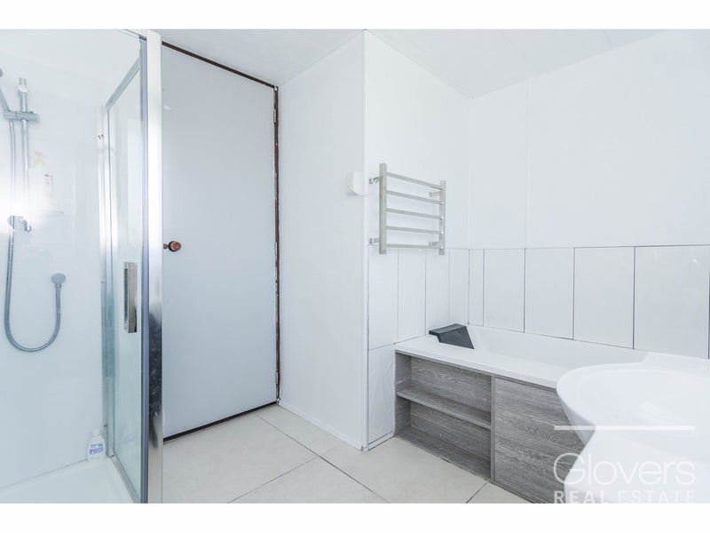 4/8 Ireland Place, Ranui, Auckland - Carousel 2