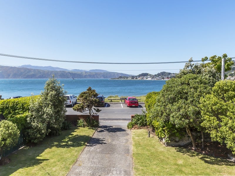 225 Marine Parade, Seatoun, Wellington - Carousel 2