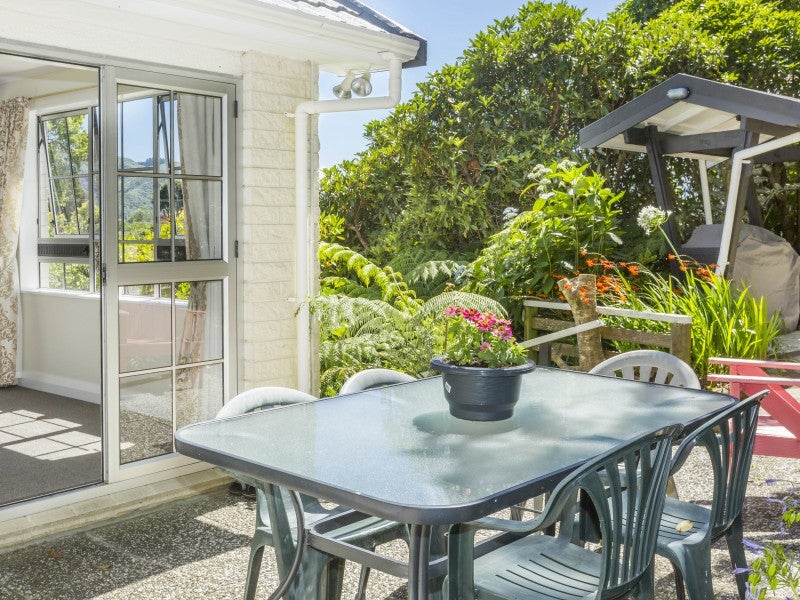 1010 Fergusson Drive, Clouston Park, Upper Hutt - Carousel 26