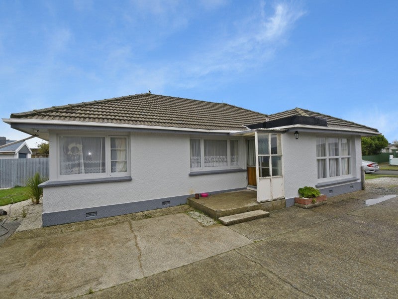 105 Derwent Crescent, Glengarry, Invercargill - Carousel 1