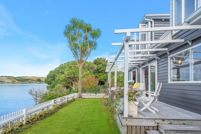 174 Beach Road, Onerahi, Whangarei - Carousel 1