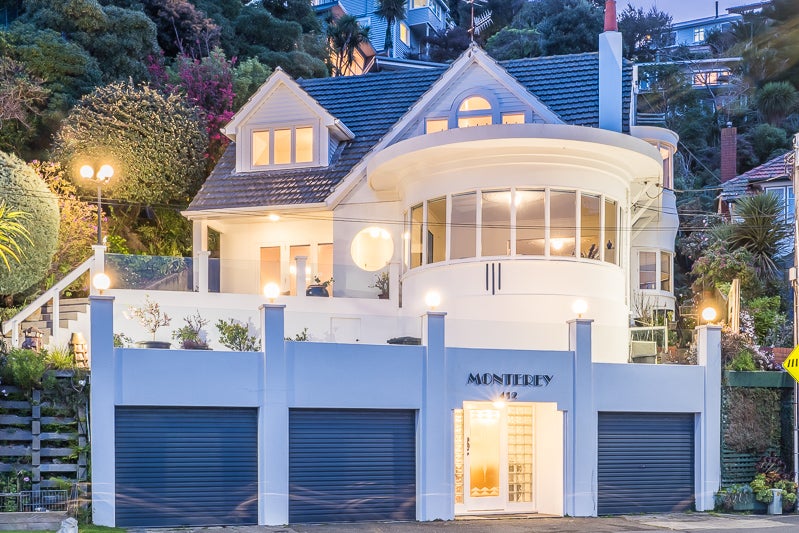 412 Evans Bay Parade, Hataitai, Wellington - Carousel 1