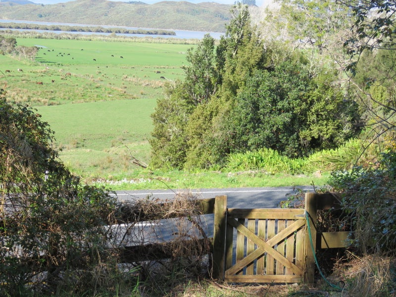 141 Parnell Street, Rawene - Carousel 1