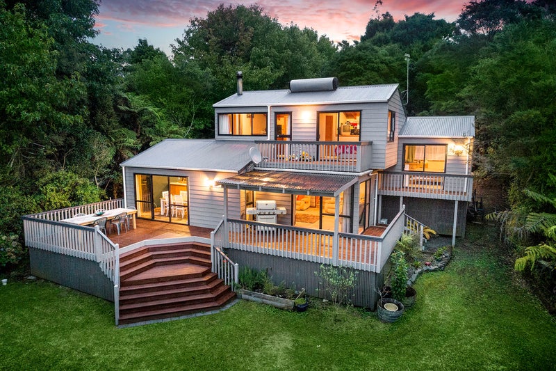 39 Turanga Road, Henderson Valley, Auckland - Carousel 1
