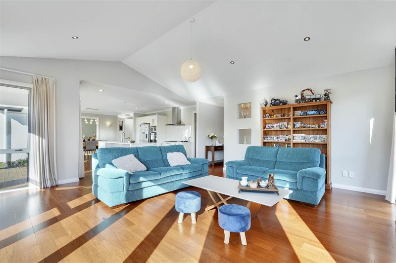 3 Capricorn Place, Rototuna North, Hamilton - Carousel 2