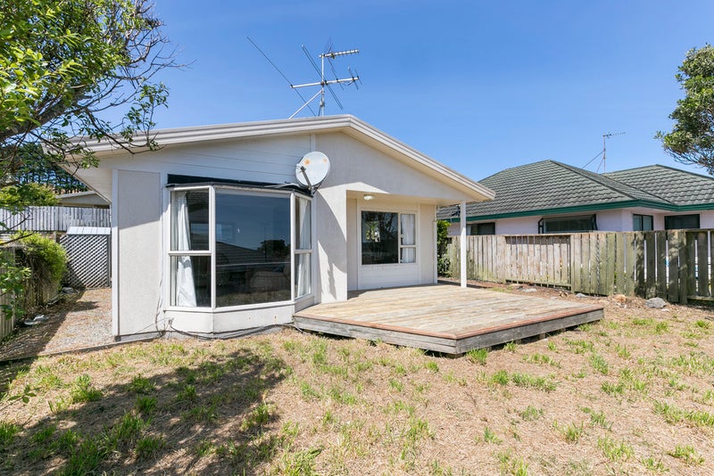 10B Kentwood Drive, Woodridge, Wellington - Carousel 2