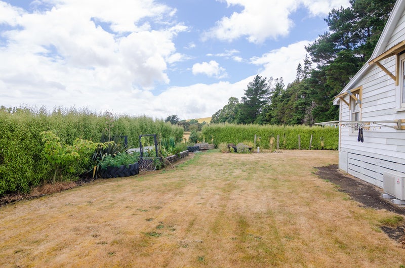 842 State Highway 2, Masterton - Carousel 24