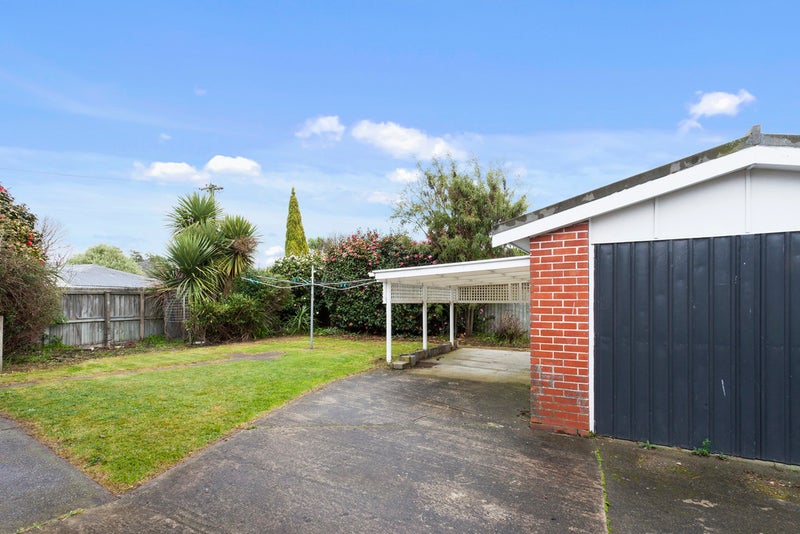 195 Greers Road, Bryndwr, Christchurch - Carousel 13