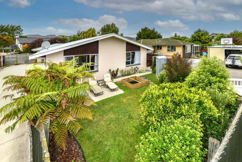 1/4 Roker Street, Somerfield, Christchurch - Carousel 2