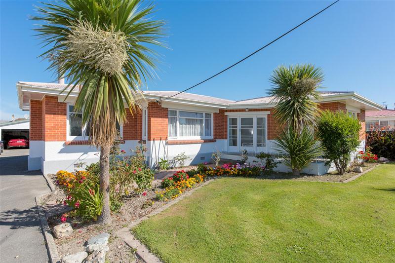 11 Linton Street, Mayfield, Blenheim - Carousel 1