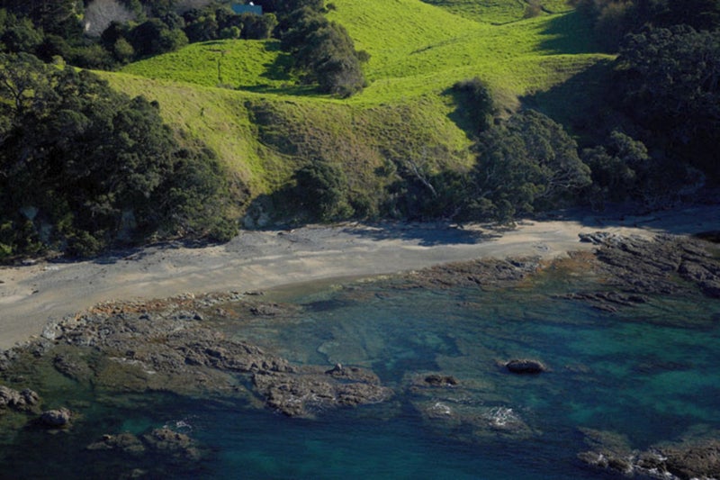 146 South Pacific Road, Rakino Island, Auckland - Carousel 2