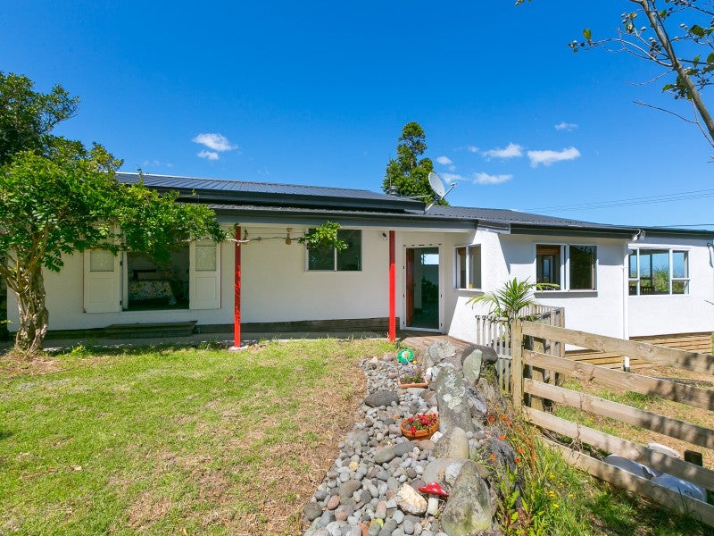 6380 South Road, Opunake - Carousel 1