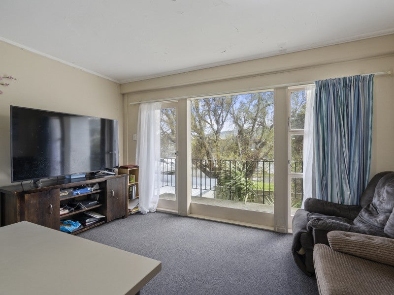 4/21 Britannia Street, Petone, Lower Hutt - Carousel 2