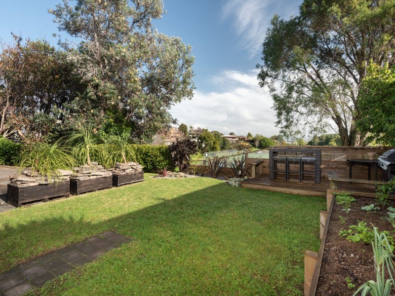 12 Meander Drive, Welcome Bay, Tauranga - Carousel 2