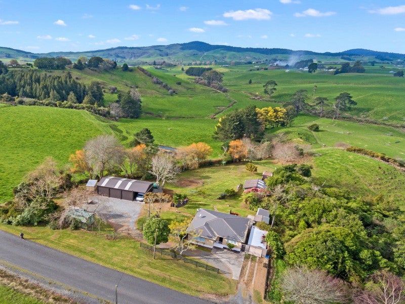 1016 Maungakawa Road, Te Miro - Carousel 1