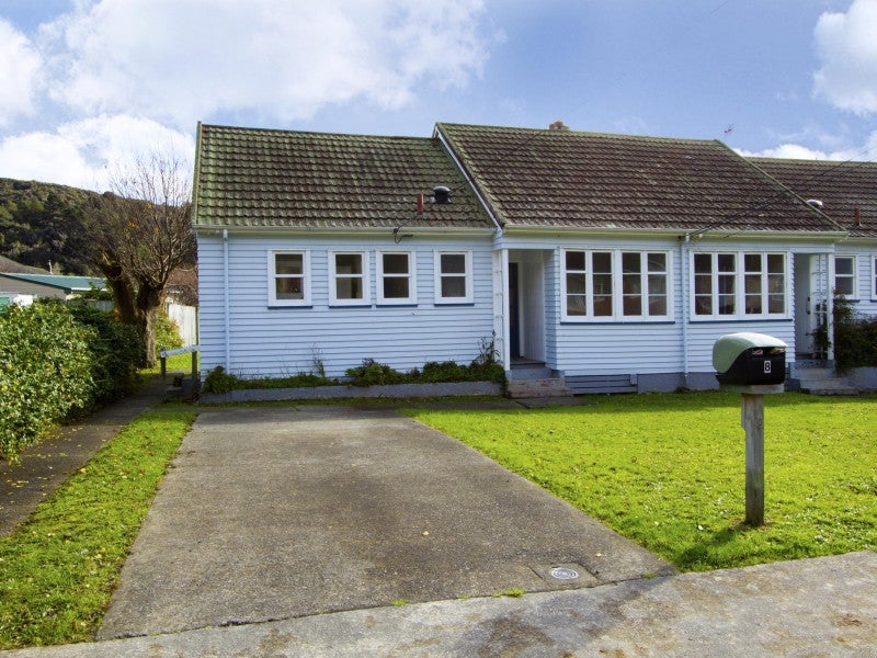8 Toomath Street, Naenae, Lower Hutt - Carousel 1