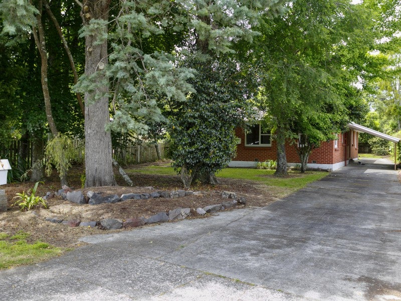 11 Taupahi Road, Tūrangi - Carousel 2