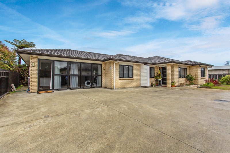 130A Clevedon Road, Papakura, Papakura - Carousel 1