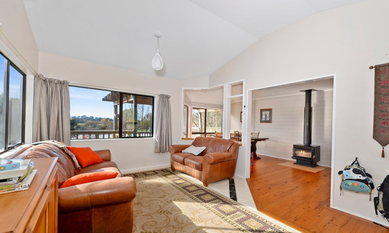 32 Kingsley Drive, Ngongotaha, Rotorua - Carousel 2