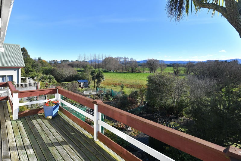 1690 Cust Road, Cust, Cust - Carousel 16