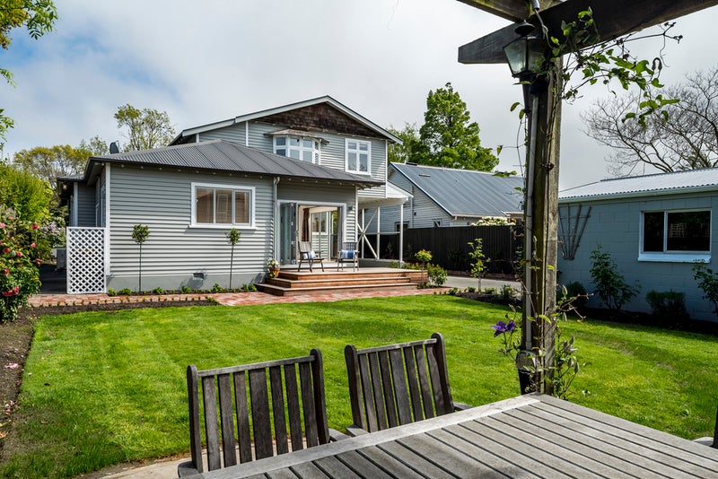 8 St Martins Road, Saint Martins, Christchurch - Carousel 2