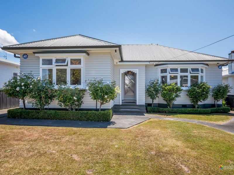 16 Brasell Street, Fairfield, Lower Hutt - Carousel 1