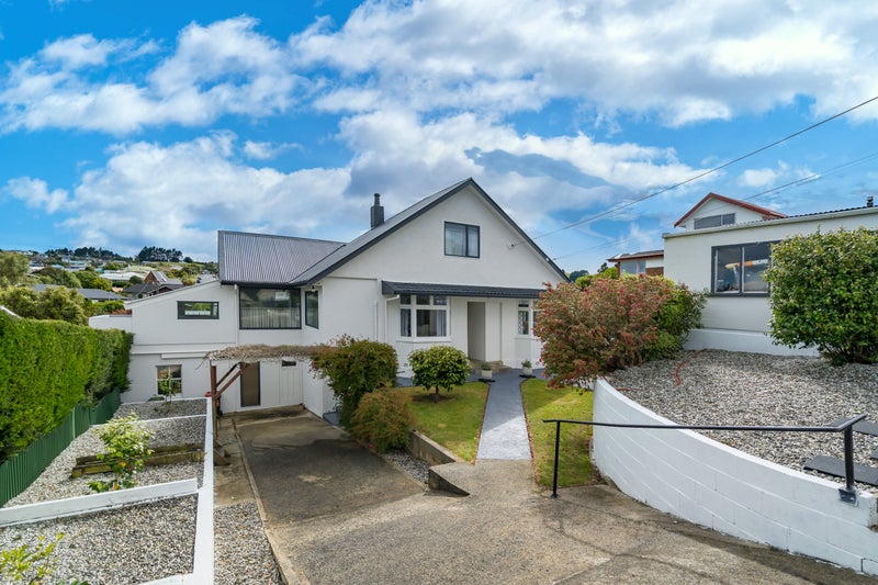 20 Aytoun Street, Shiel Hill, Dunedin - Carousel 2