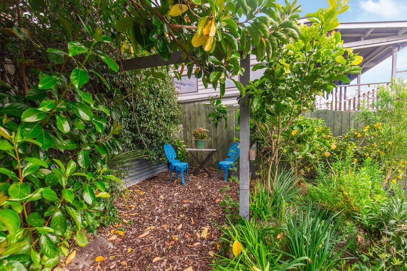 12 Fourth Avenue, Kingsland, Auckland - Carousel 2