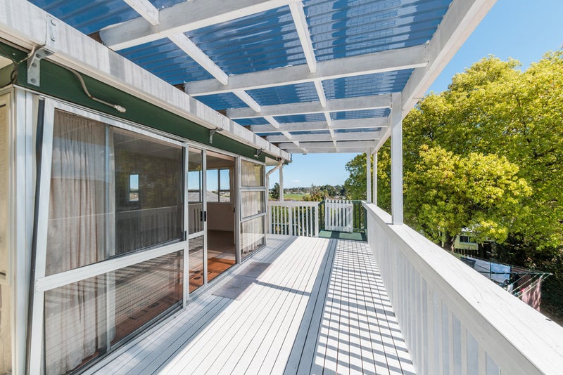 46 Lewisham Street, Highland Park, Auckland - Carousel 2