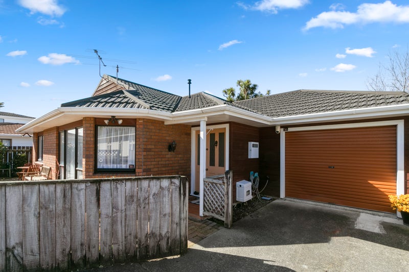 24A Trafalgar Street, Waiwhetu, Lower Hutt - Carousel 1