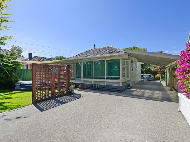 271 Oxford Terrace, Avalon, Lower Hutt - Carousel 2