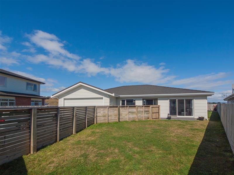 21 Montego Place, Grenada Village, Wellington - Carousel 2