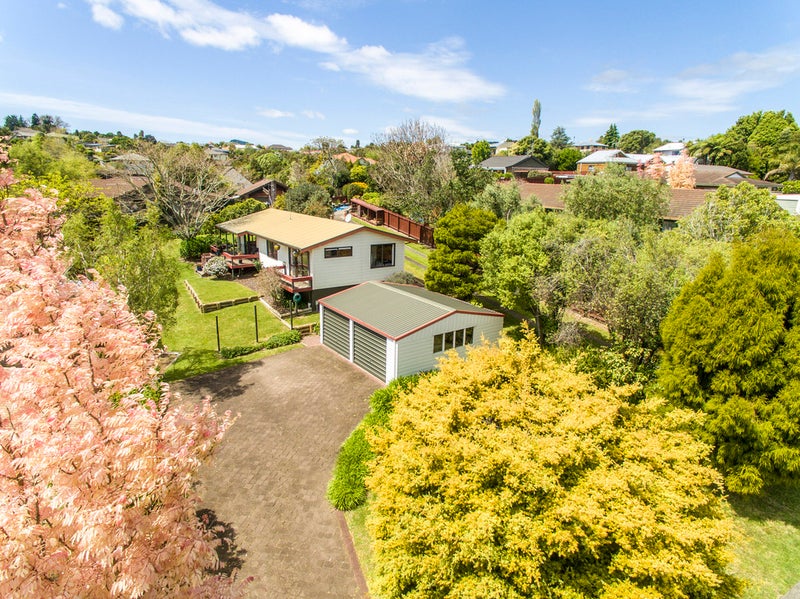 58 Resolution Road, Welcome Bay, Tauranga - Carousel 1