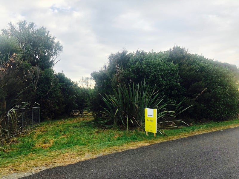 77 Johnston Crescent, Haast - Carousel 8