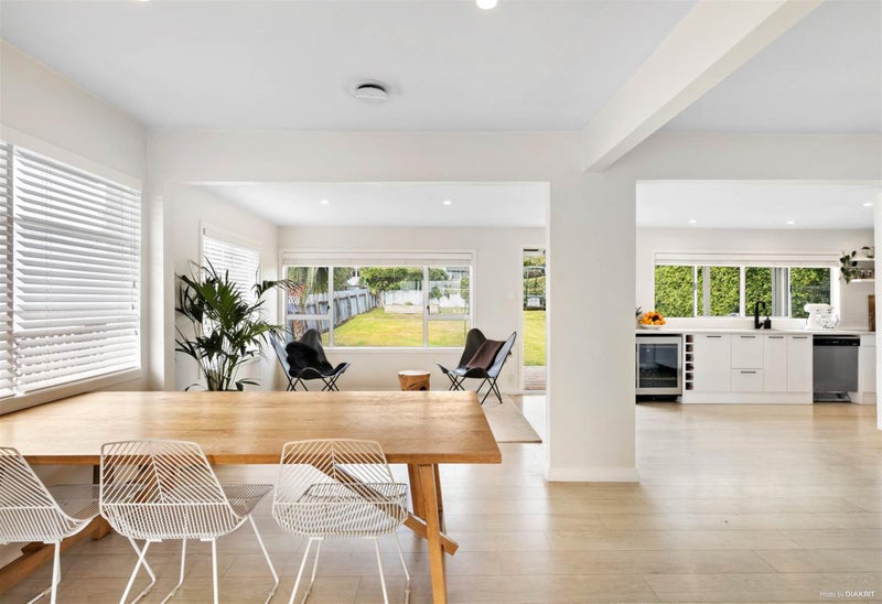 5 Livingstone Street, Westmere, Auckland - Carousel 2