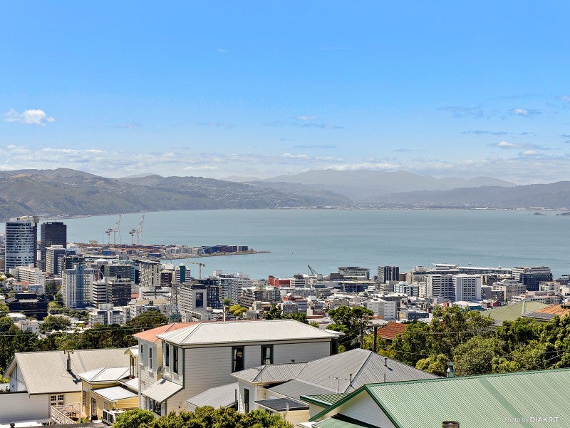 5 Bruce Avenue, Brooklyn, Wellington - Carousel 1