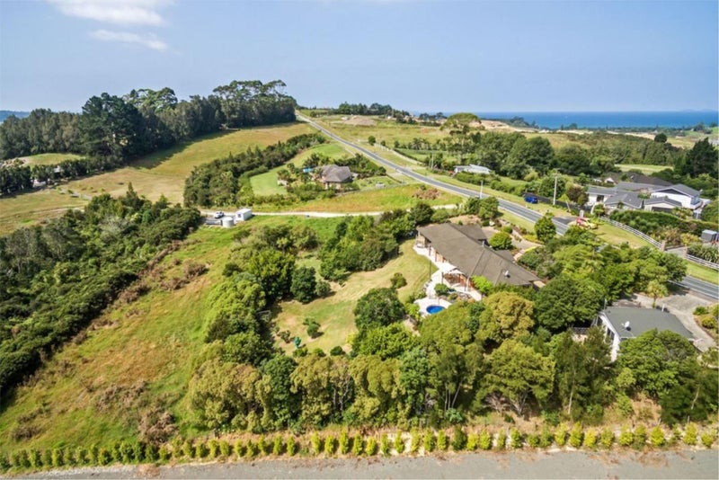 119 Vaughans Road, Albany - Carousel 2