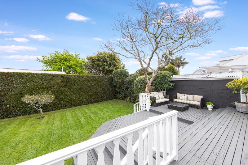 19 Henley Road, Mount Eden, Auckland - Carousel 2