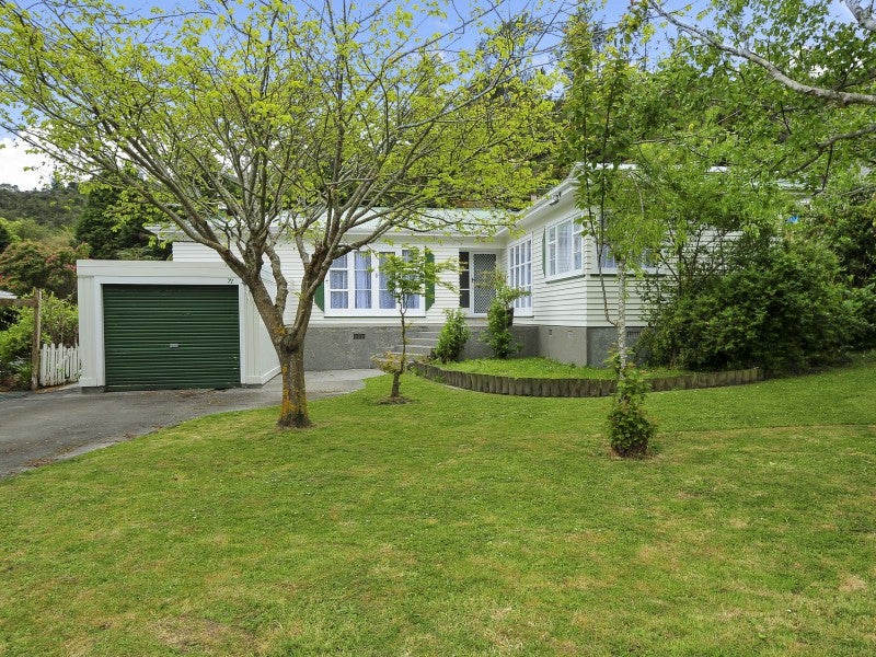 71 Tawhai Street, Stokes Valley, Lower Hutt - Carousel 1